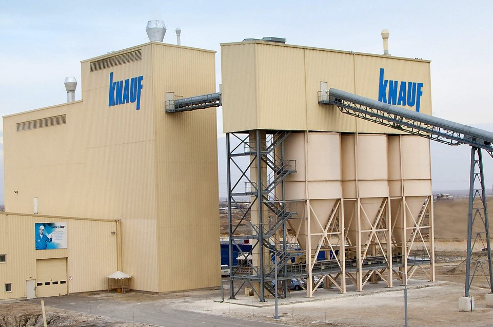 Немецкая компания Knauf продает бизнес в россии после скандала с восстановлением Мариуполя