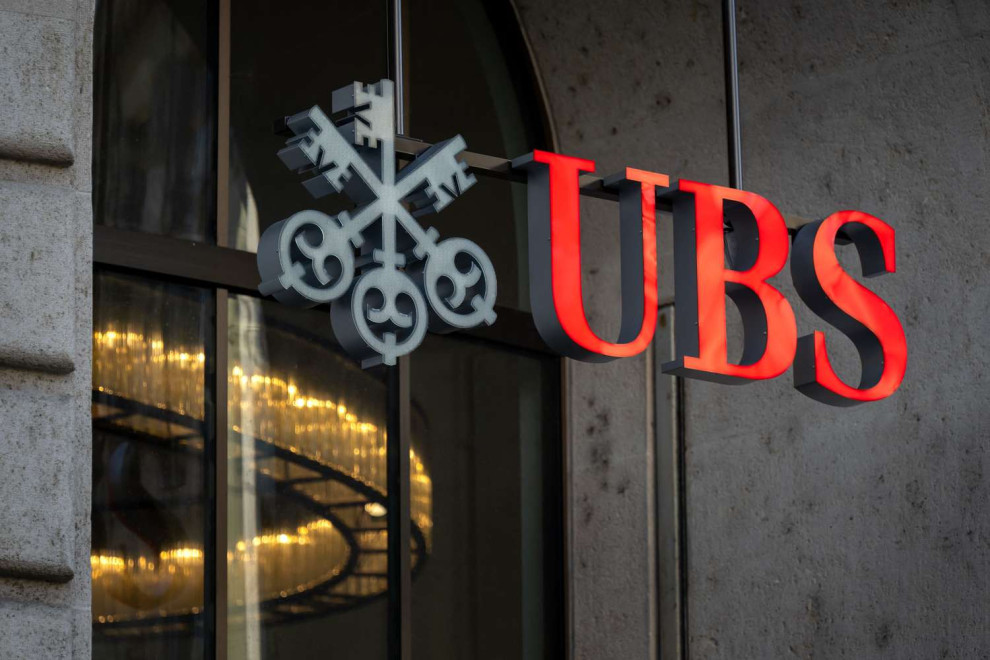 Швейцарський банківський гігант UBS розпочне зворотний викуп акцій на суму до $2 млрд